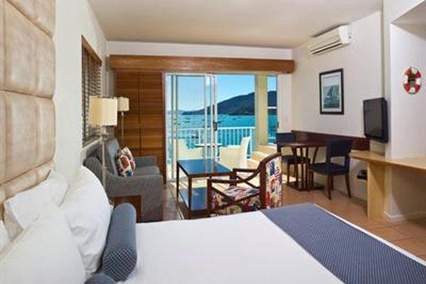 Coral Sea Resort (Airlie Beach)
